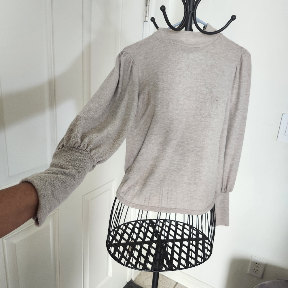 Saints 21 long sleeve tan blouse women's size Large